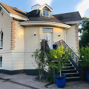College View Cheltenham